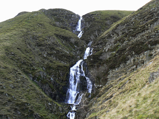 largest waterfalls in yorkshire