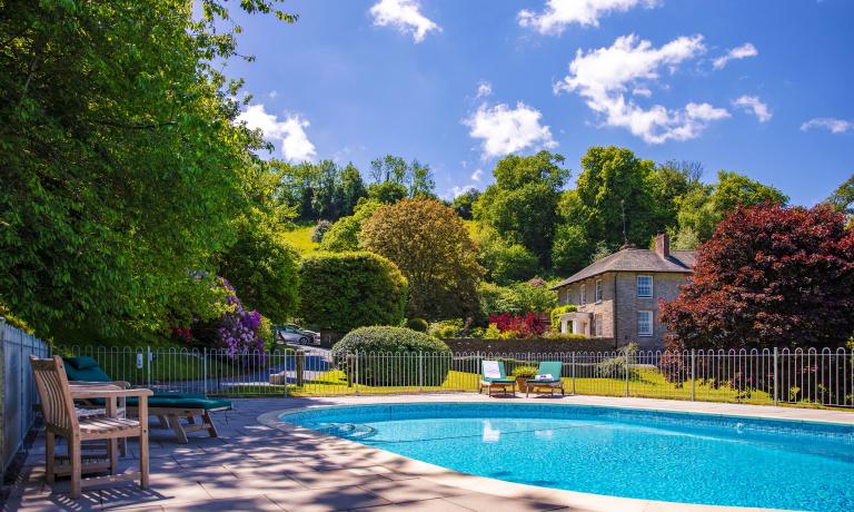 Outdoor Pool Access