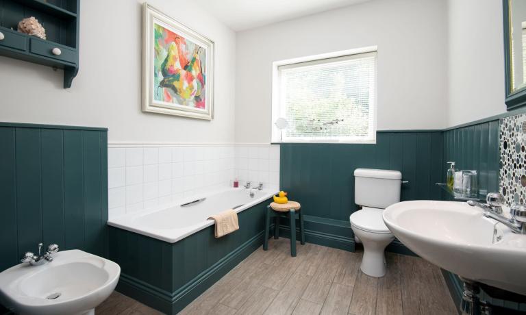 Main Bathroom