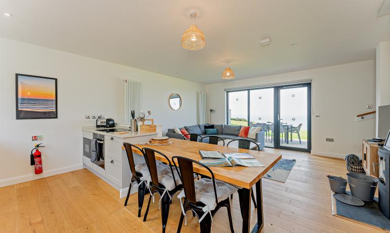 Open Plan Kitchen & Dining Space
