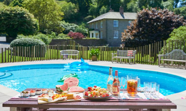 Outdoor Pool Facility