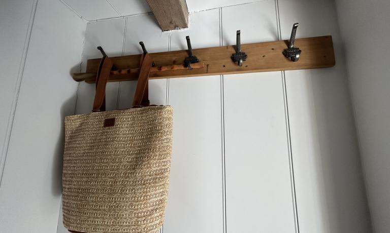 Cloak room