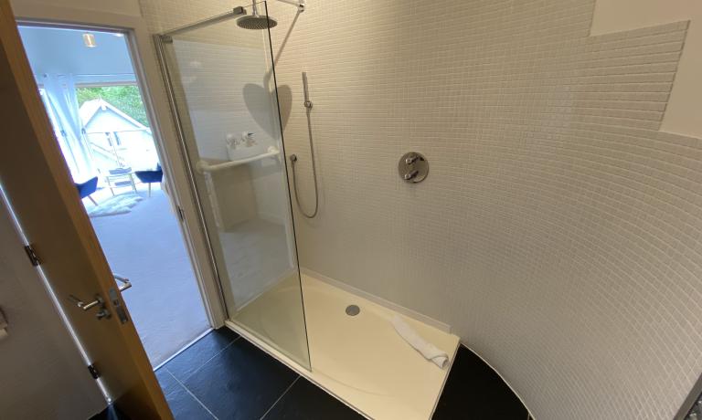 Ensuite