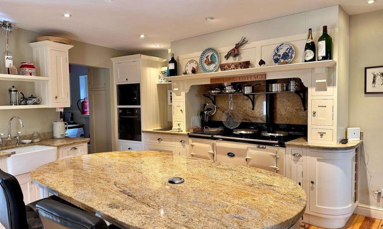 Kitchen with separate island
