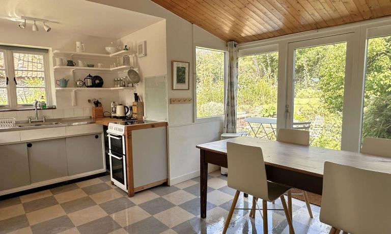 50's Style Kitchen