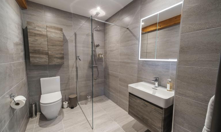 Master Ensuite