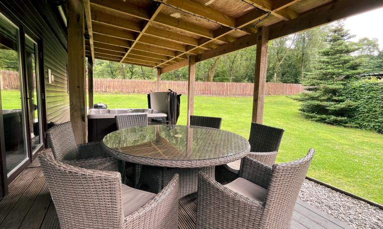 Hot tub terrace