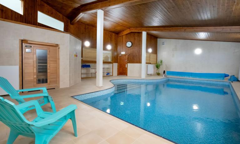 Heated Indoor Swimming Pool