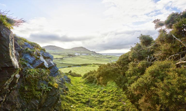  Surrounded by beautiful, rugged landscapes