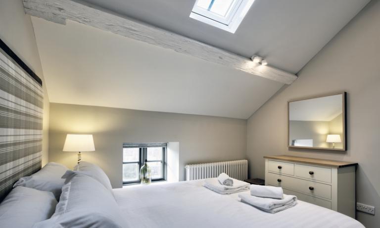  Master bedroom