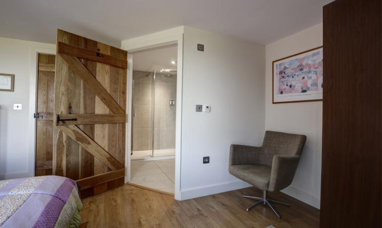  Master bedroom