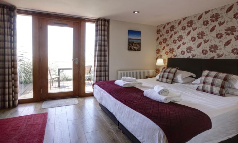  Master bedroom