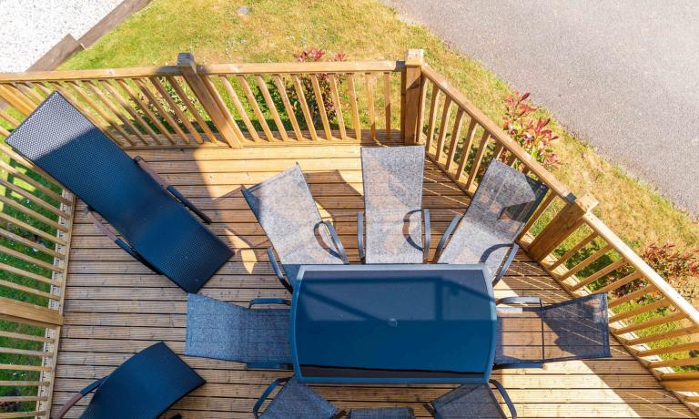 Villa 4 Decking Area