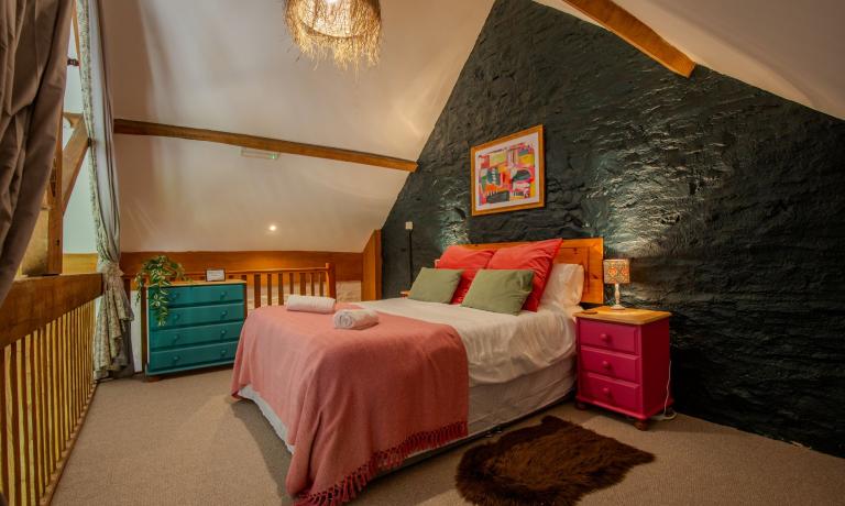 Kiri Bedroom 1