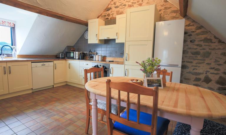 Norton Kitchen & Dining