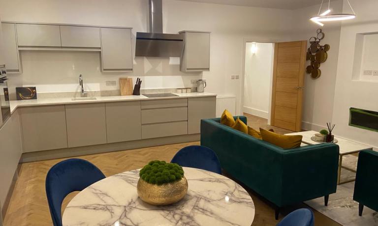 Open plan kitchen and dining area