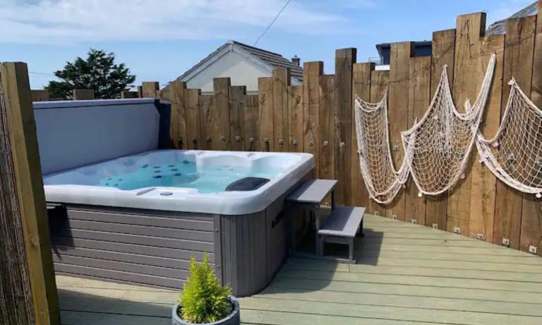 Private Hot Tub