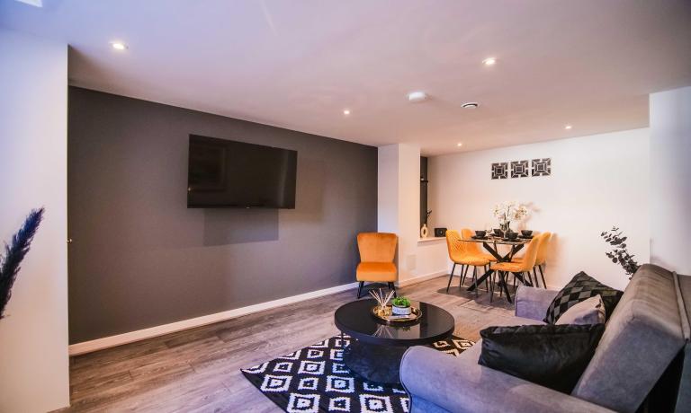 Living and dining area