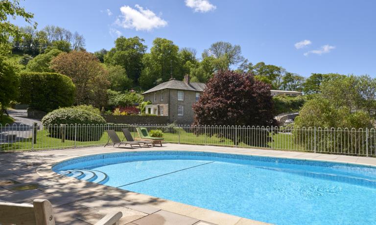 Outdoor Pool Access