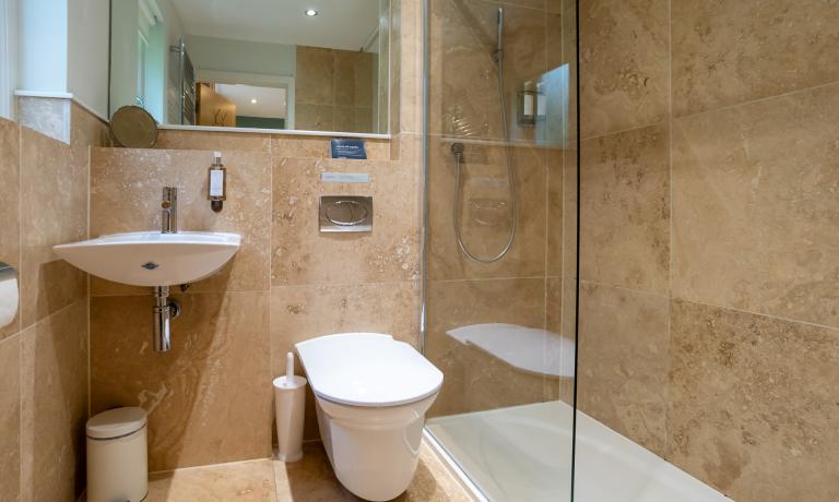 Bedroom 2 Ensuite