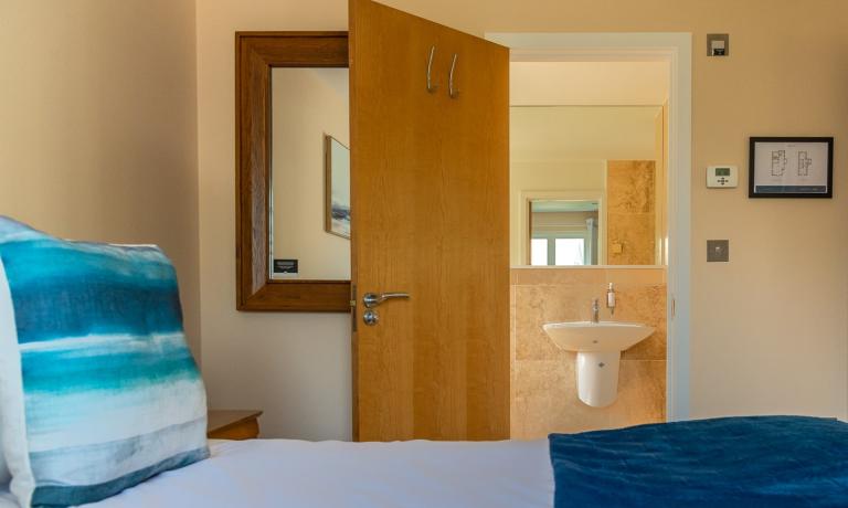 Double bedroom with en-suite